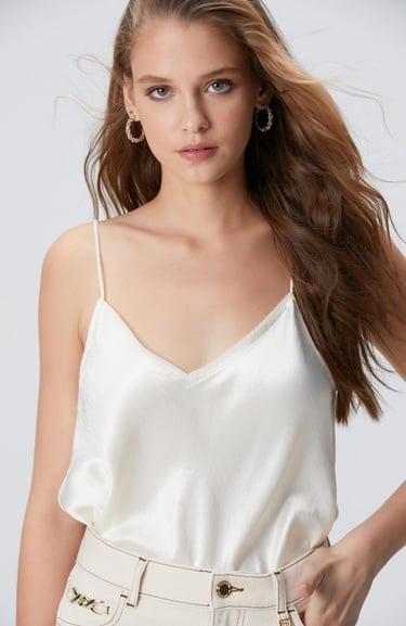  Network Kadın Kırık Beyaz Askılı Bluz