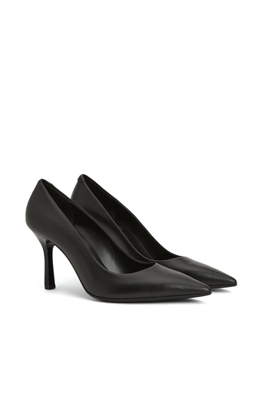  Divarese Kadın Siyah Deri Topuklu Ayakkabı