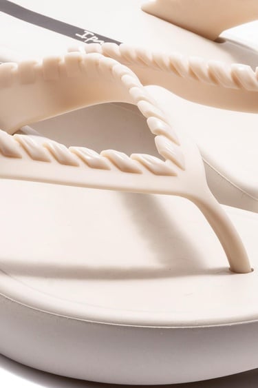  Verano Kadın Parmak Arası Terlik Bej 35/42