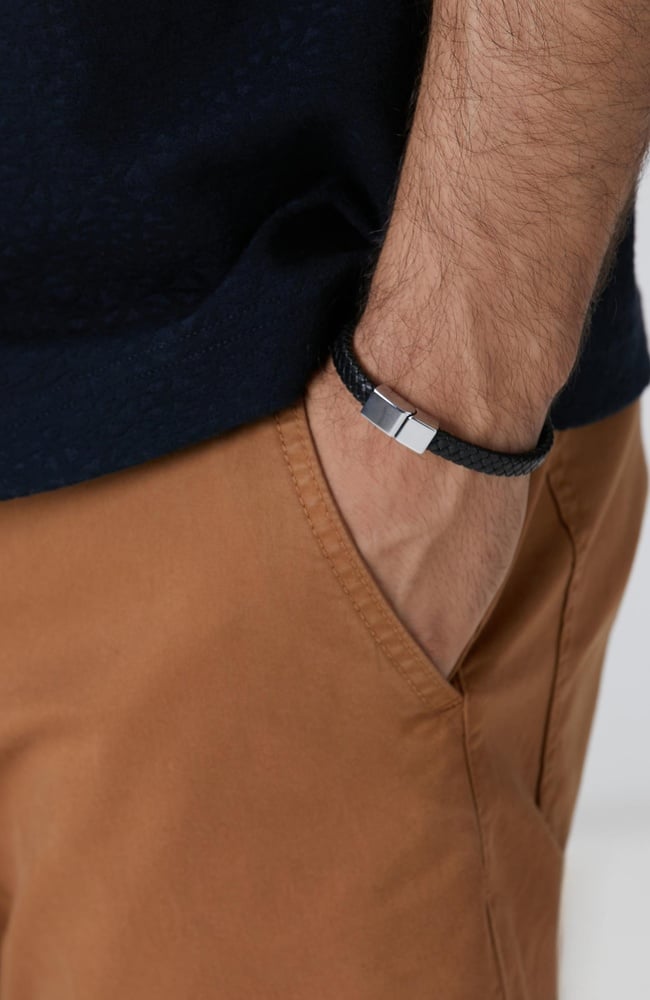  Network Erkek Siyah Deri Bileklik