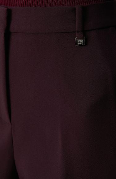  Network Kadın Vişne Paçası Yırtmaçlı Pantolon