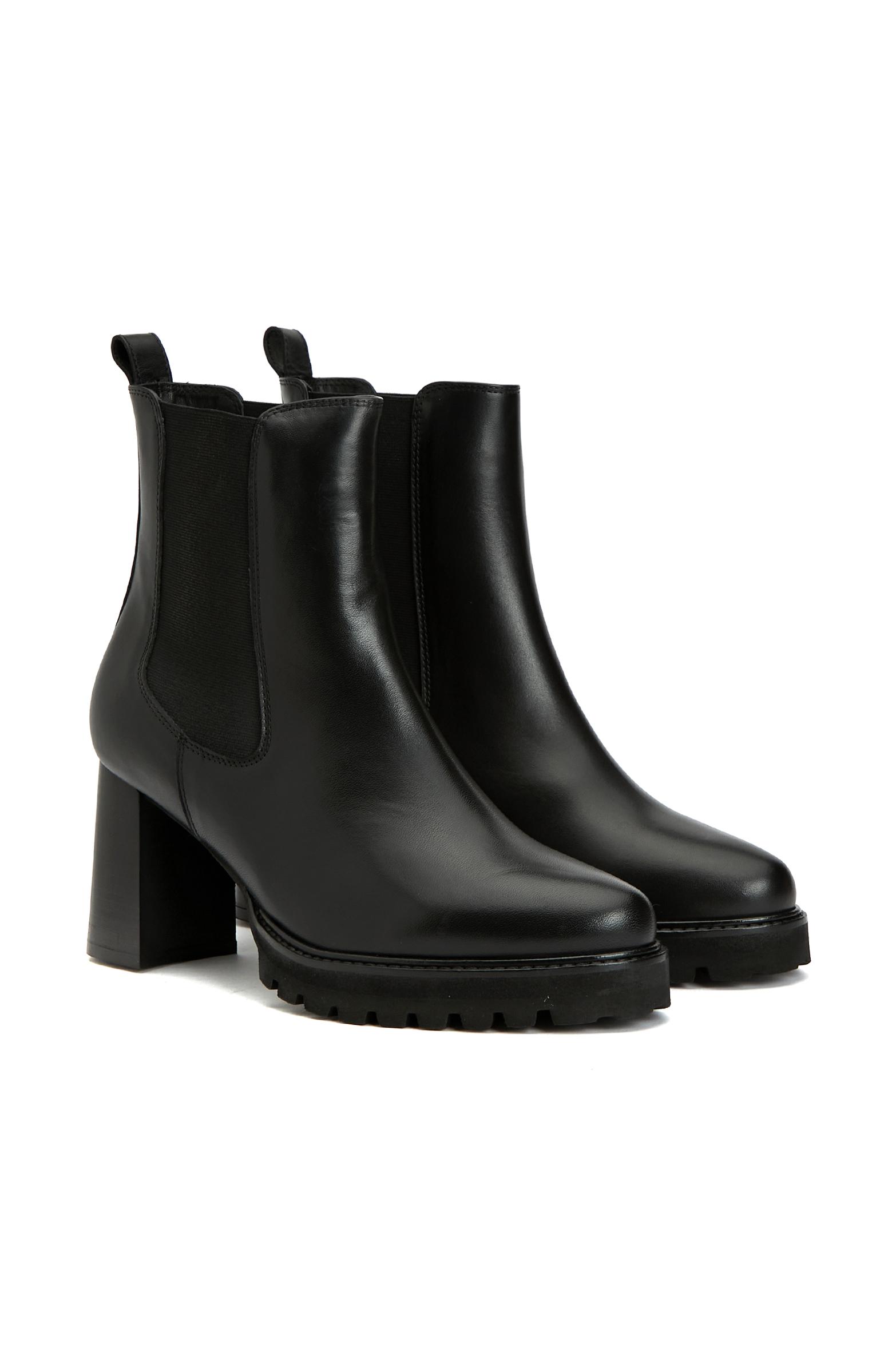  Divarese Kadın Siyah Topuklu Chelsea Deri Bot