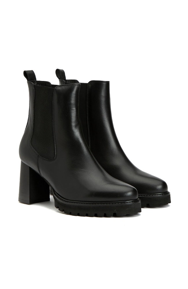  Divarese Kadın Siyah Topuklu Chelsea Deri Bot