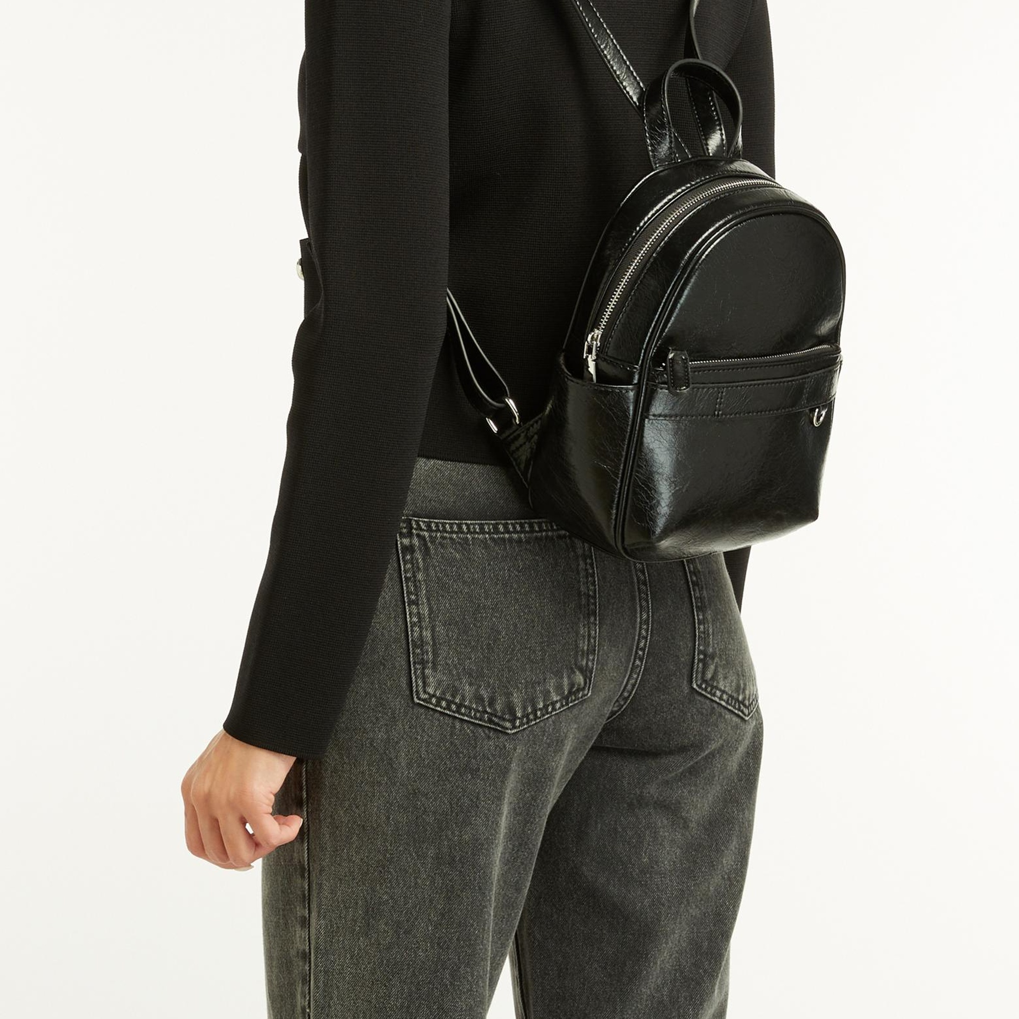 Divarese Kadın Siyah Sırt Çantası