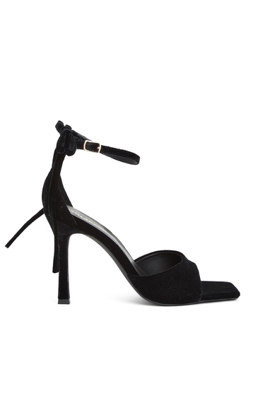  Divarese Kadın Siyah Bantlı Topuklu Sandalet