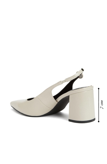  Divarese Kadın Kırık Beyaz Bantlı Topuklu Ayakkabı
