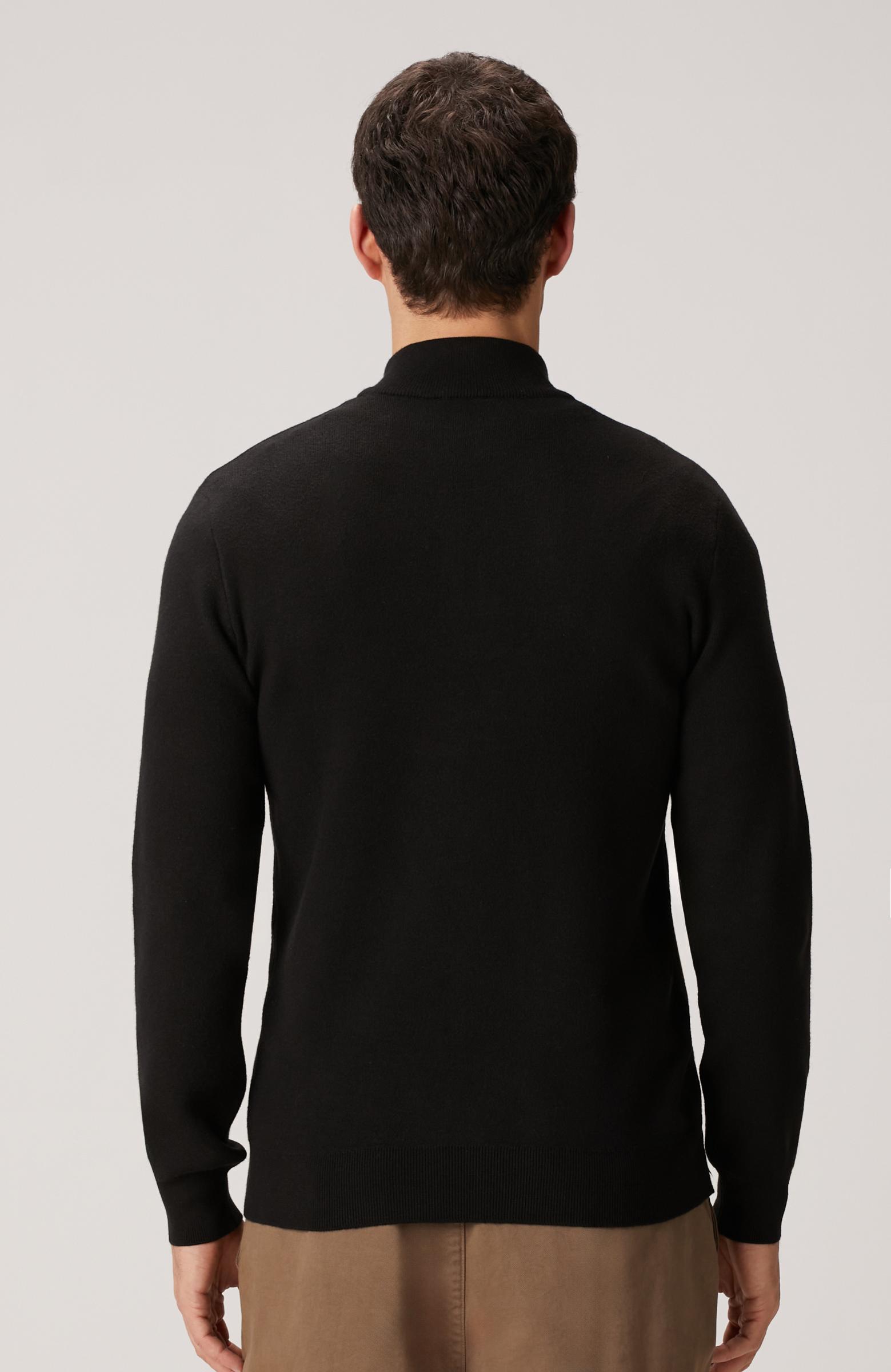  Network Erkek Siyah Yakası Fermuarlı Triko Kazak