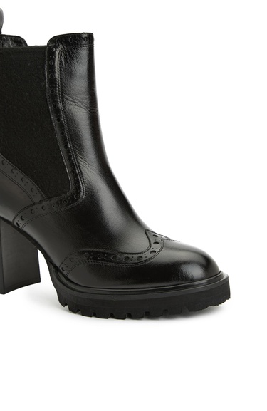  George Hogg Kadın Siyah Topuklu Chelsea Deri Bot