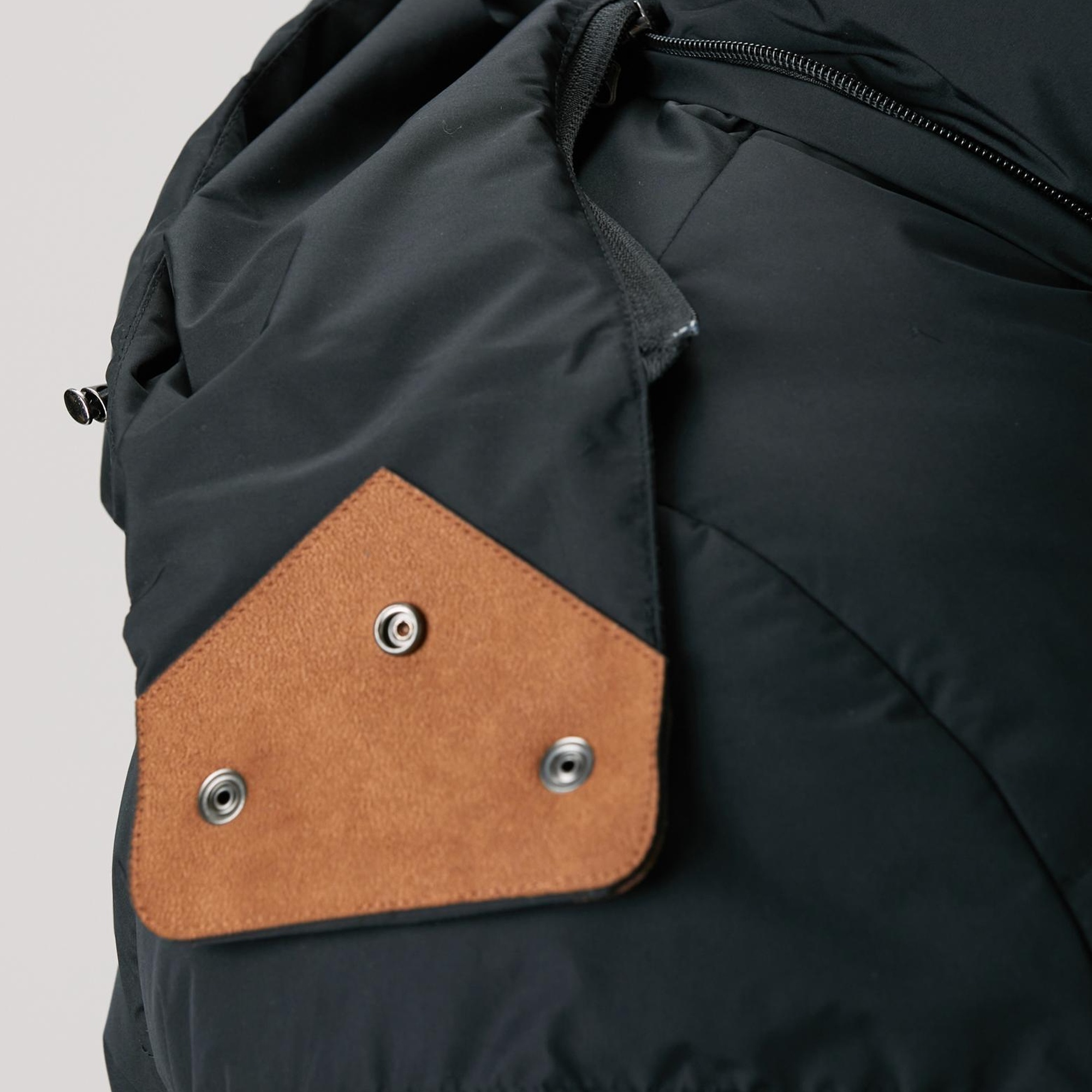 Network Erkek Siyah Su İtici Özellikli Deri Garnili Mont