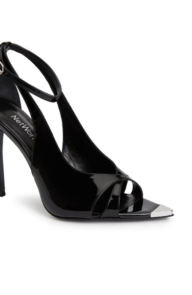  Network Kadın Siyah Bantlı Topuklu Sandalet