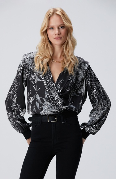  Network Kadın Siyah Kırık Beyaz Desenli Bluz