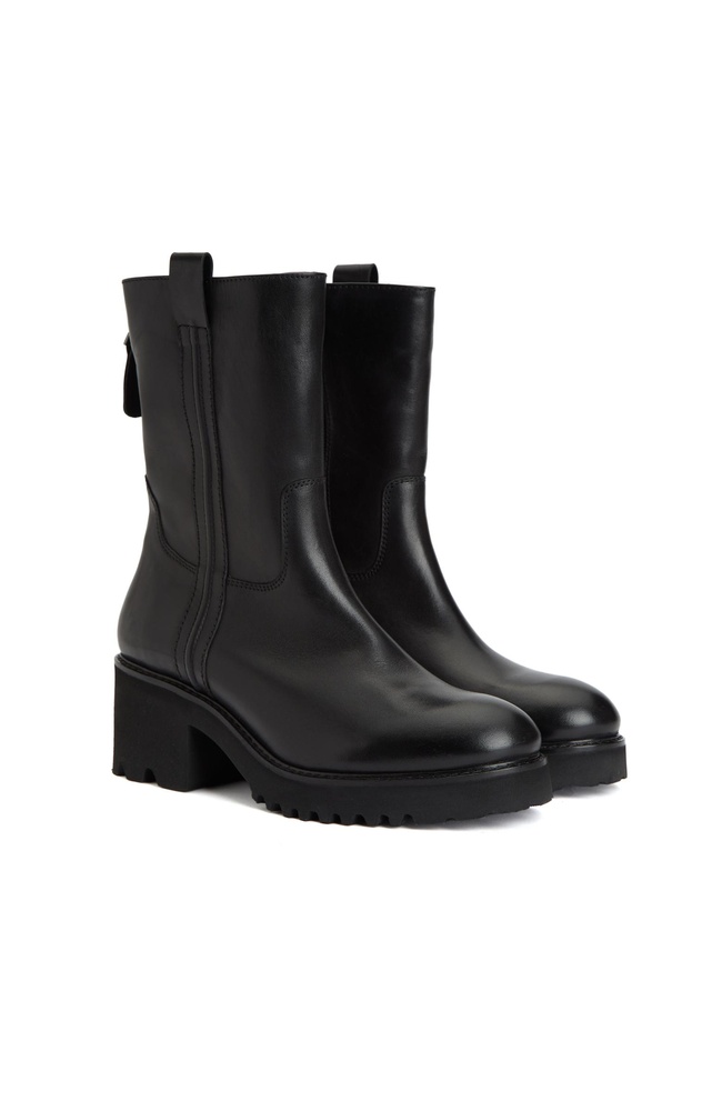  Divarese Kadın Siyah Fermuarlı Deri Bot