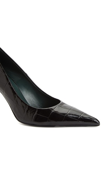  George Hogg Kadın Siyah Kroko Desenli Deri Topuklu Ayakkabı