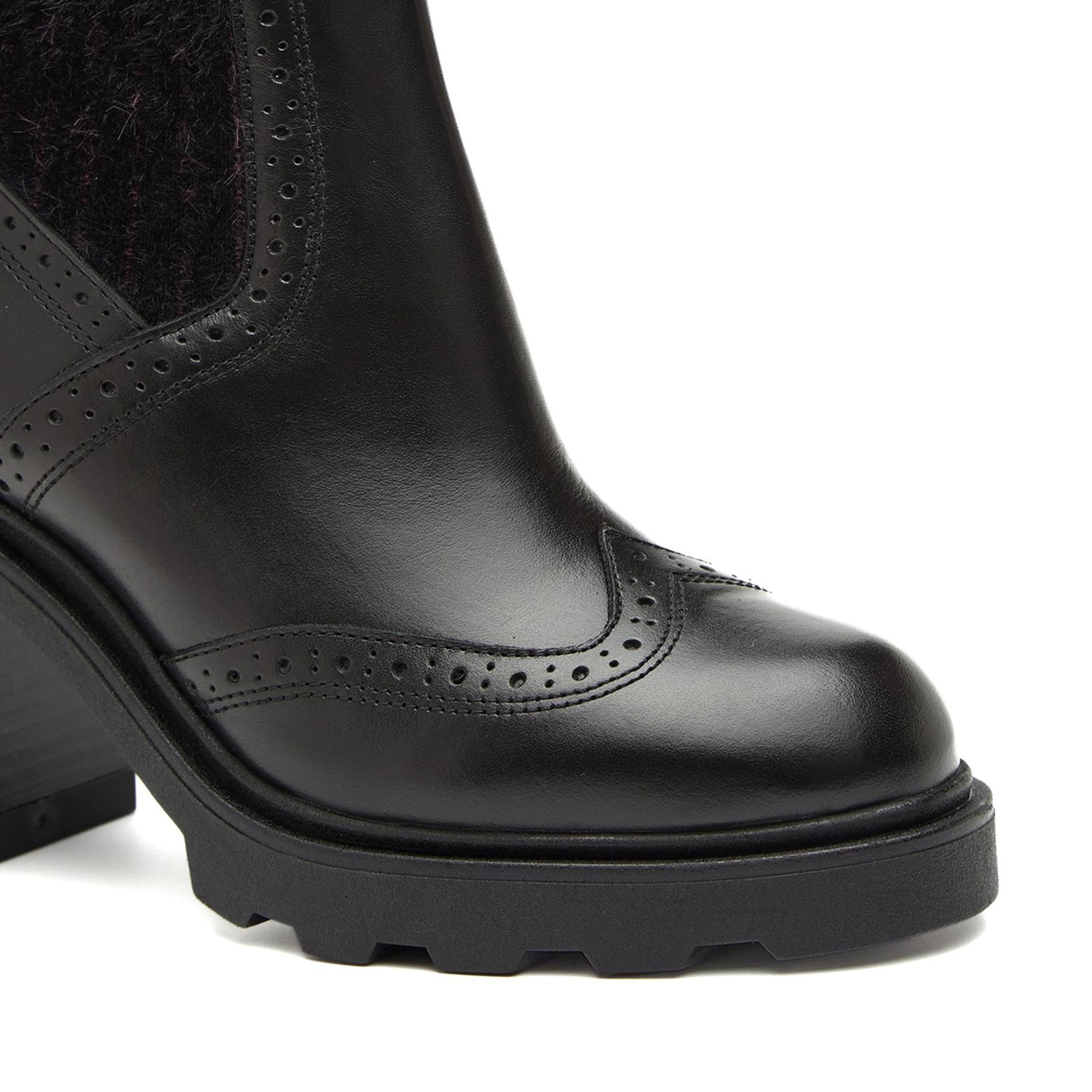 Divarese Kadın Siyah Triko Detaylı Deri Bot