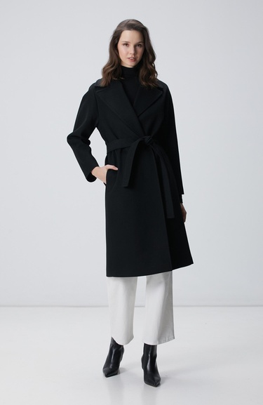  Network Kadın Siyah Geniş Yakalı Manto