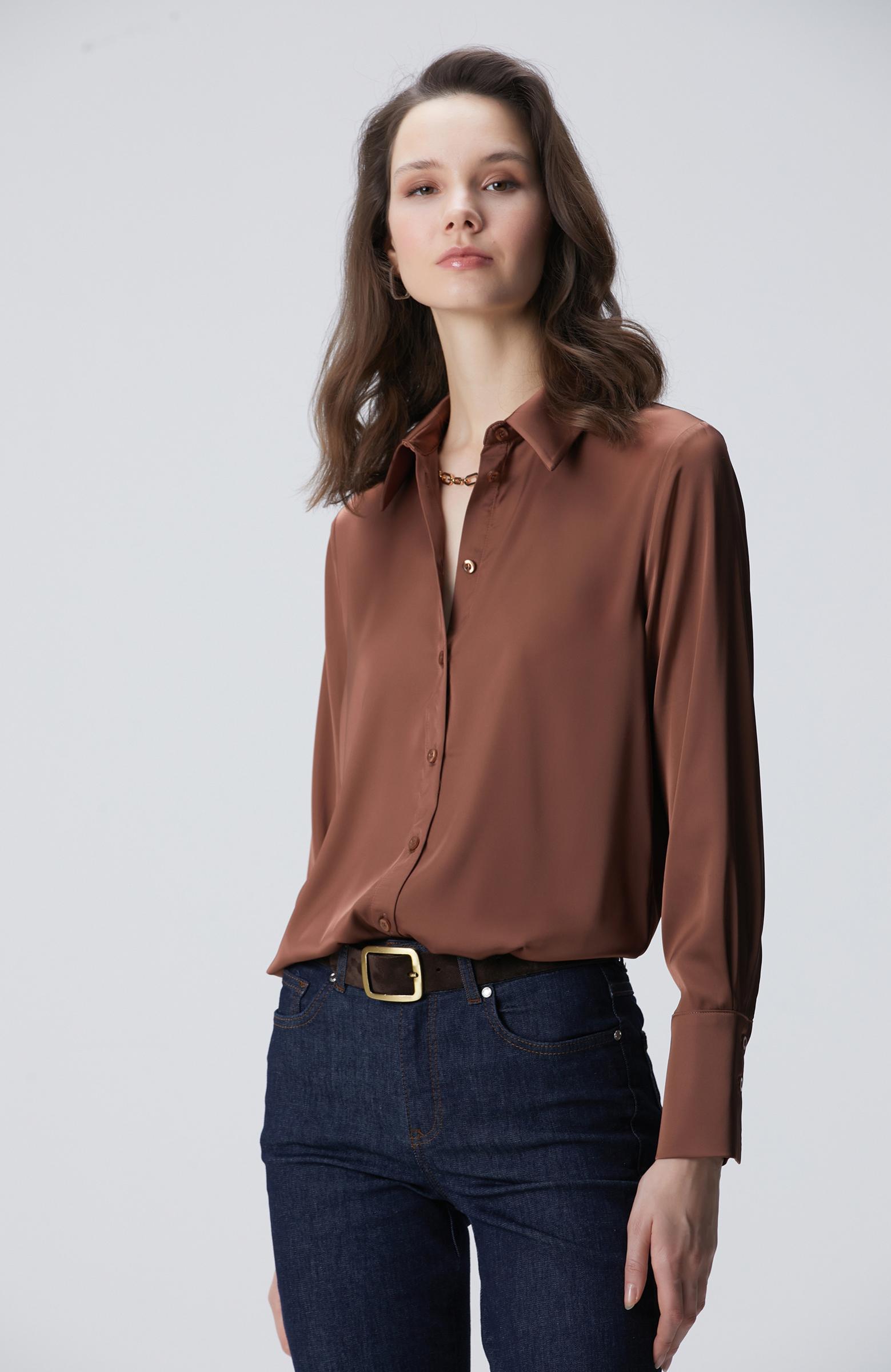 Network Kadın Kahverengi Geniş Manşetli Saten Gömlek