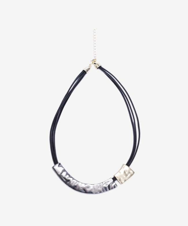  YARGICI Metal Aksesuarlı Kolye