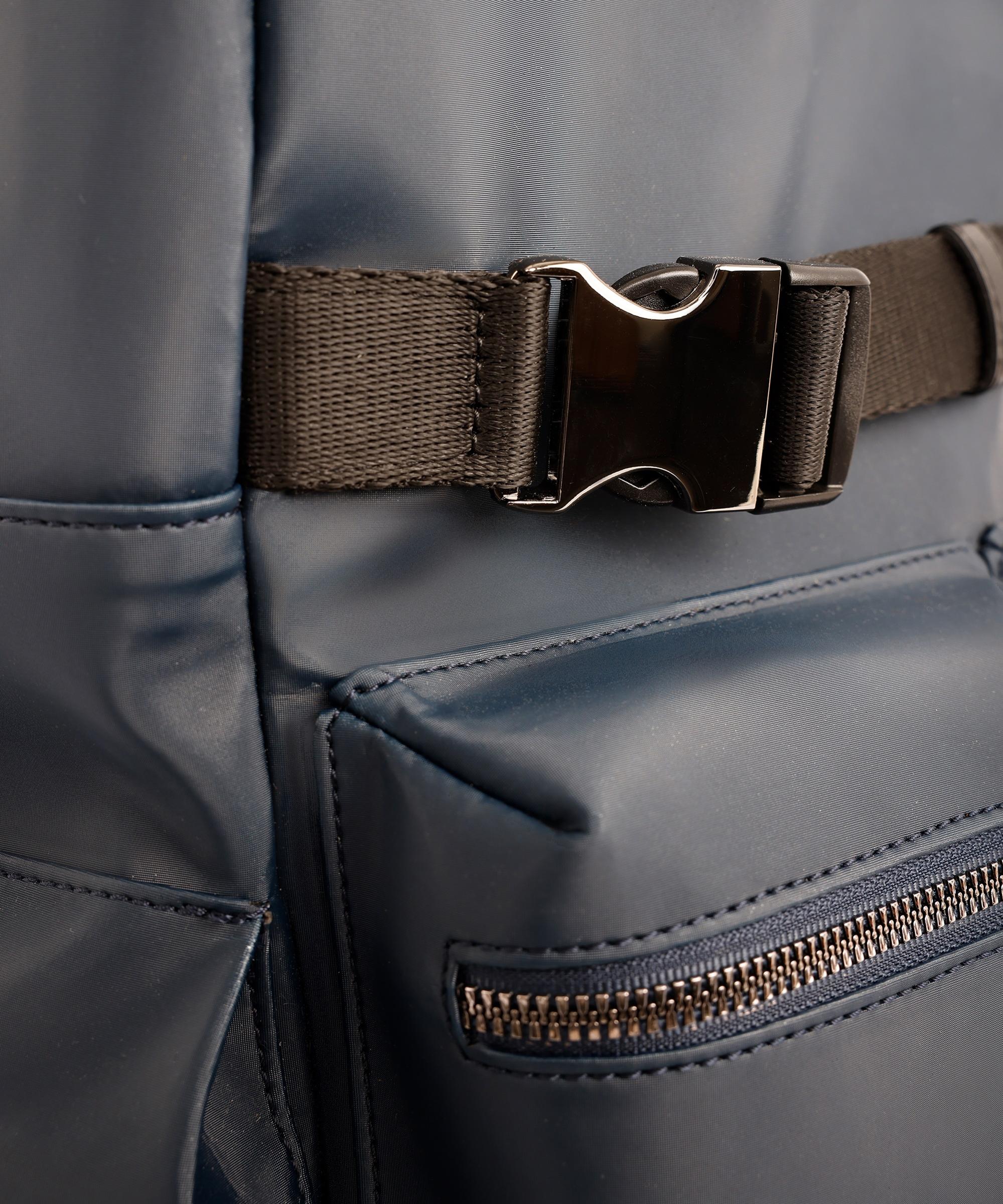  YARGICI Su Geçirmez Kumaş Sırt Çantası