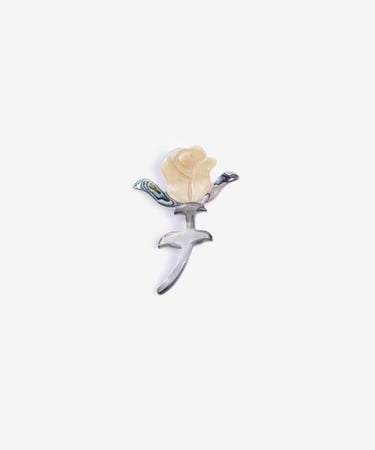  YARGICI Gül Figürlü Broş