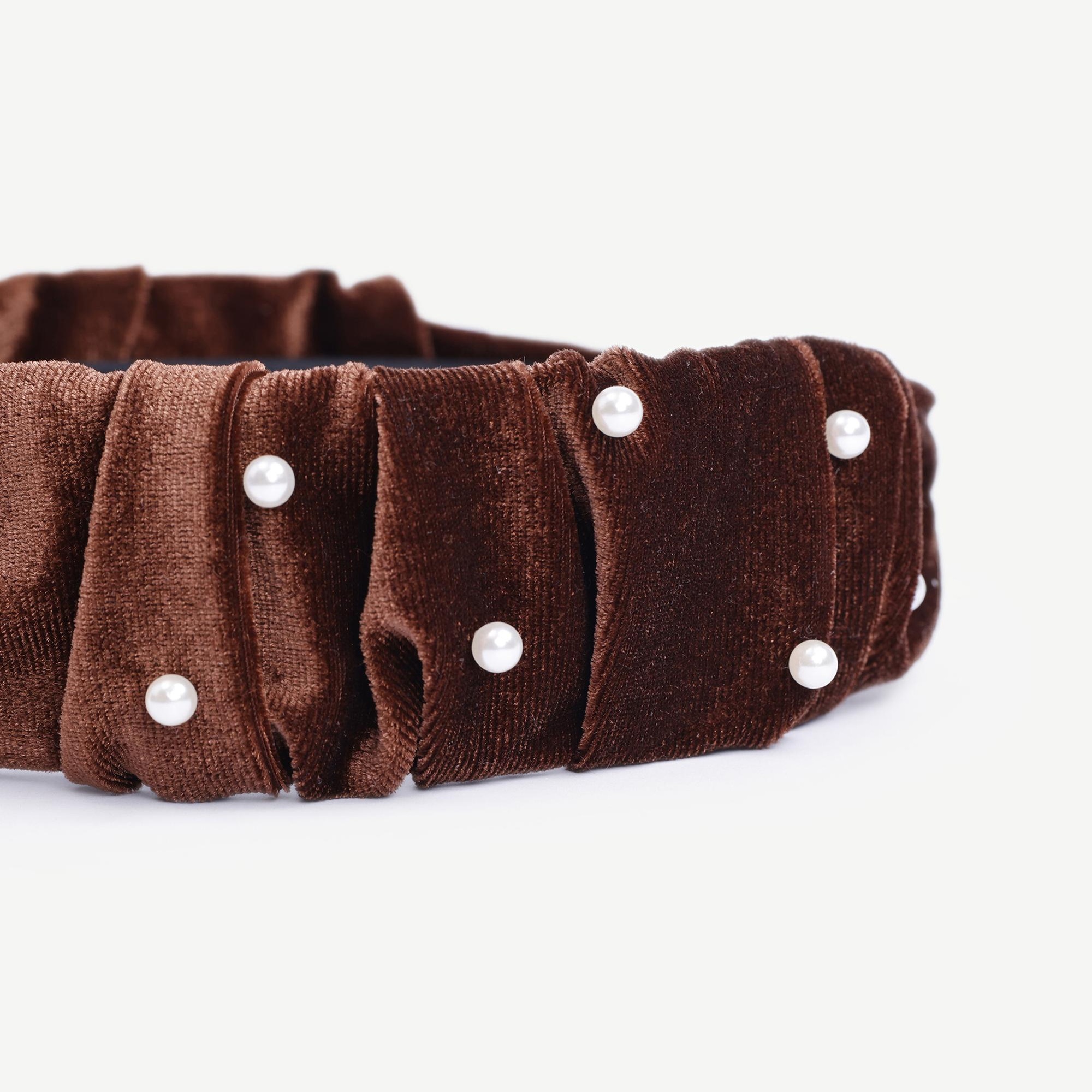 YARGICI Boncuk Detaylı Kadife Taç