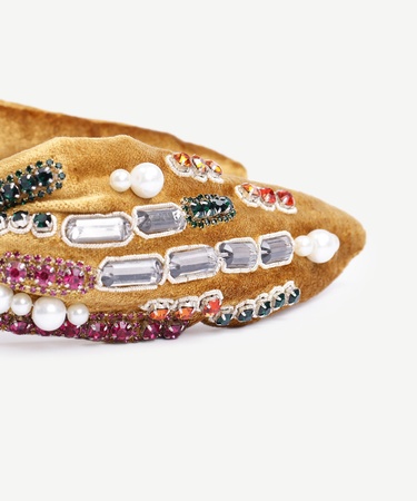  YARGICI Akrilik İnci Detaylı Kadife Taç