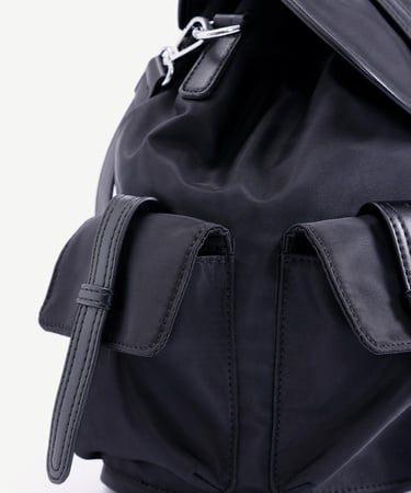  YARGICI Çift Cepli Sırt Çantası