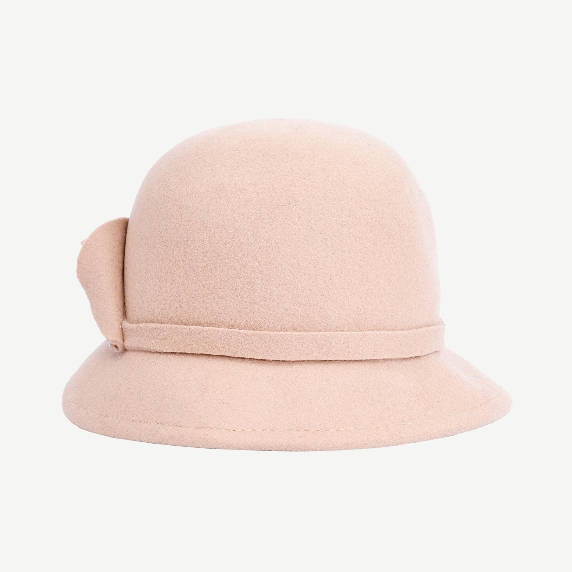 YARGICI Çiçek Detaylı Yün Kloşe Şapka