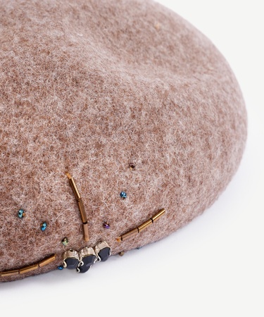  YARGICI Yün İşlemeli Fransız Şapkası