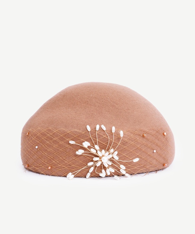  YARGICI Broş İnci Detaylı Yün Şapka