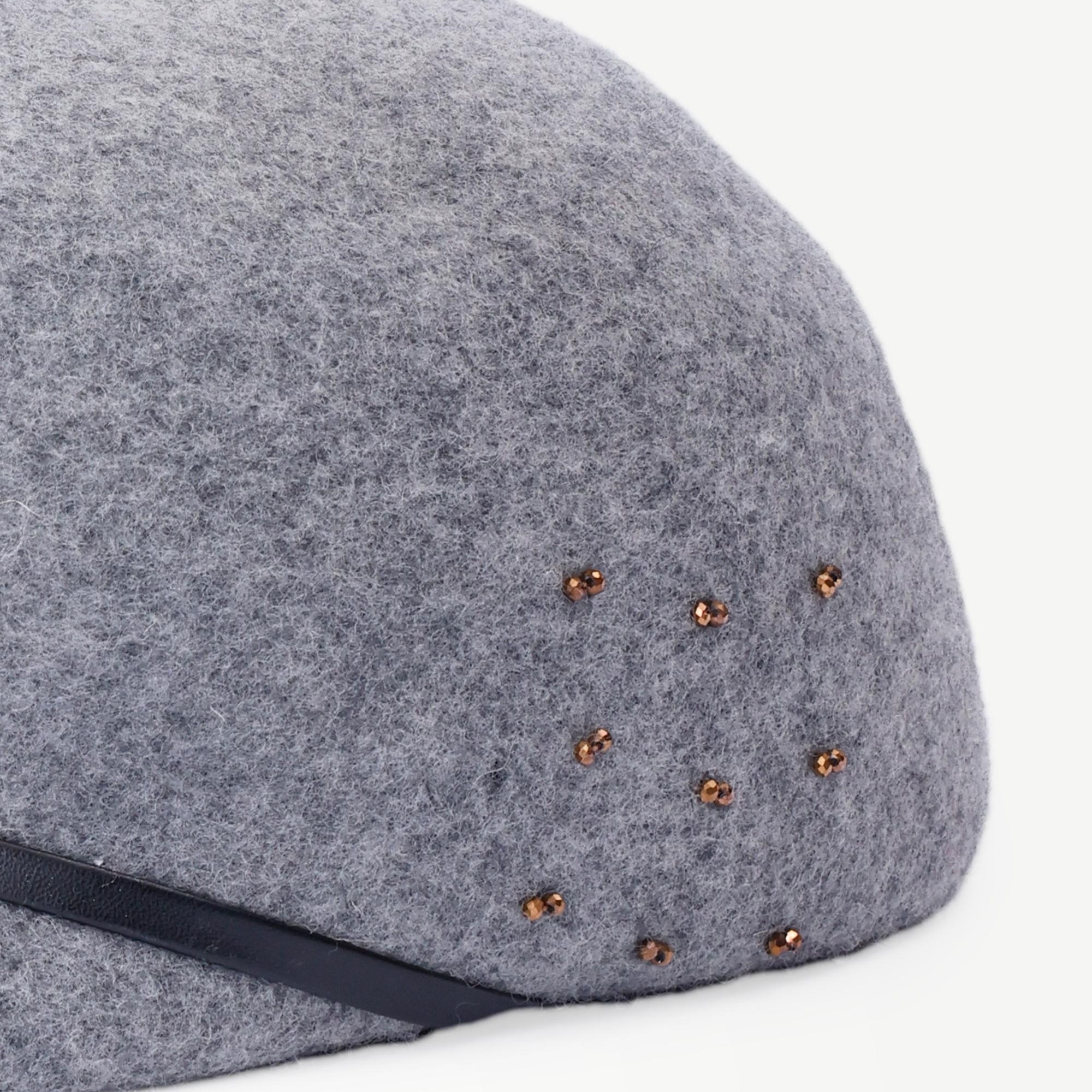 YARGICI Yün Boncuk Detaylı Şapka