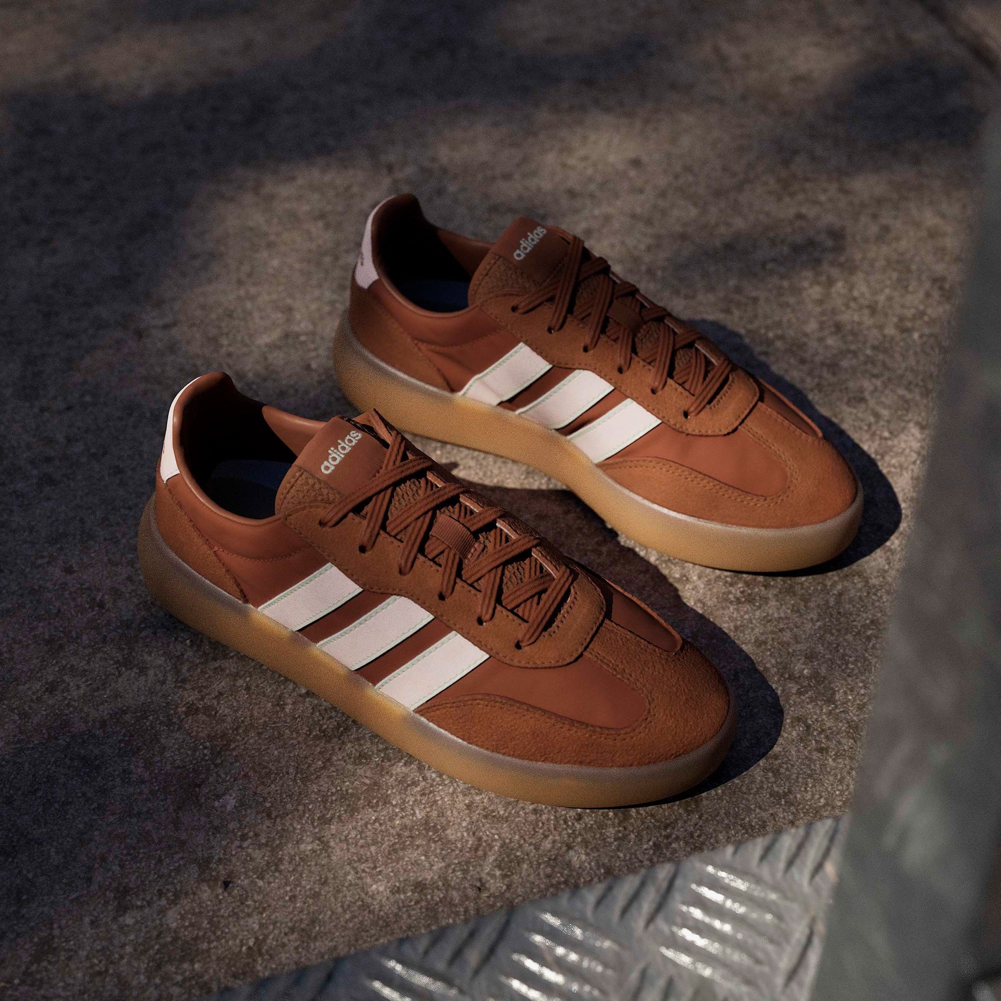 adidas Barreda Decode Kadın Kahverengi Spor Ayakkabı