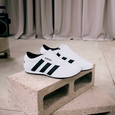  adidas Tekwen Kadın Beyaz Tenis Ayakkabısı