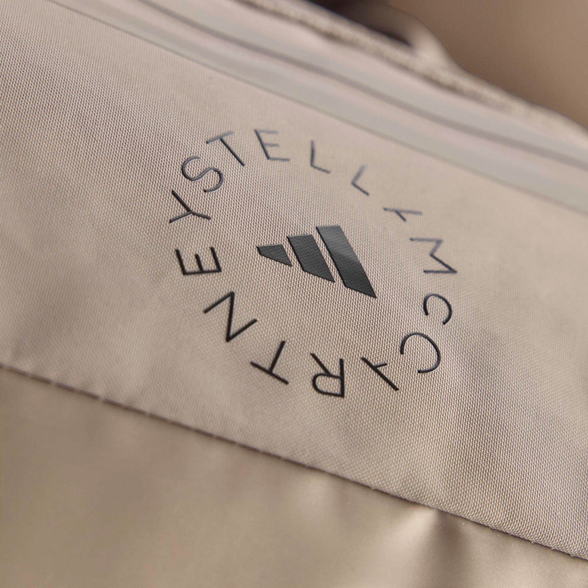 adidas By Stella Mccartney 24/7 Kadın Kahverengi Spor Çanta