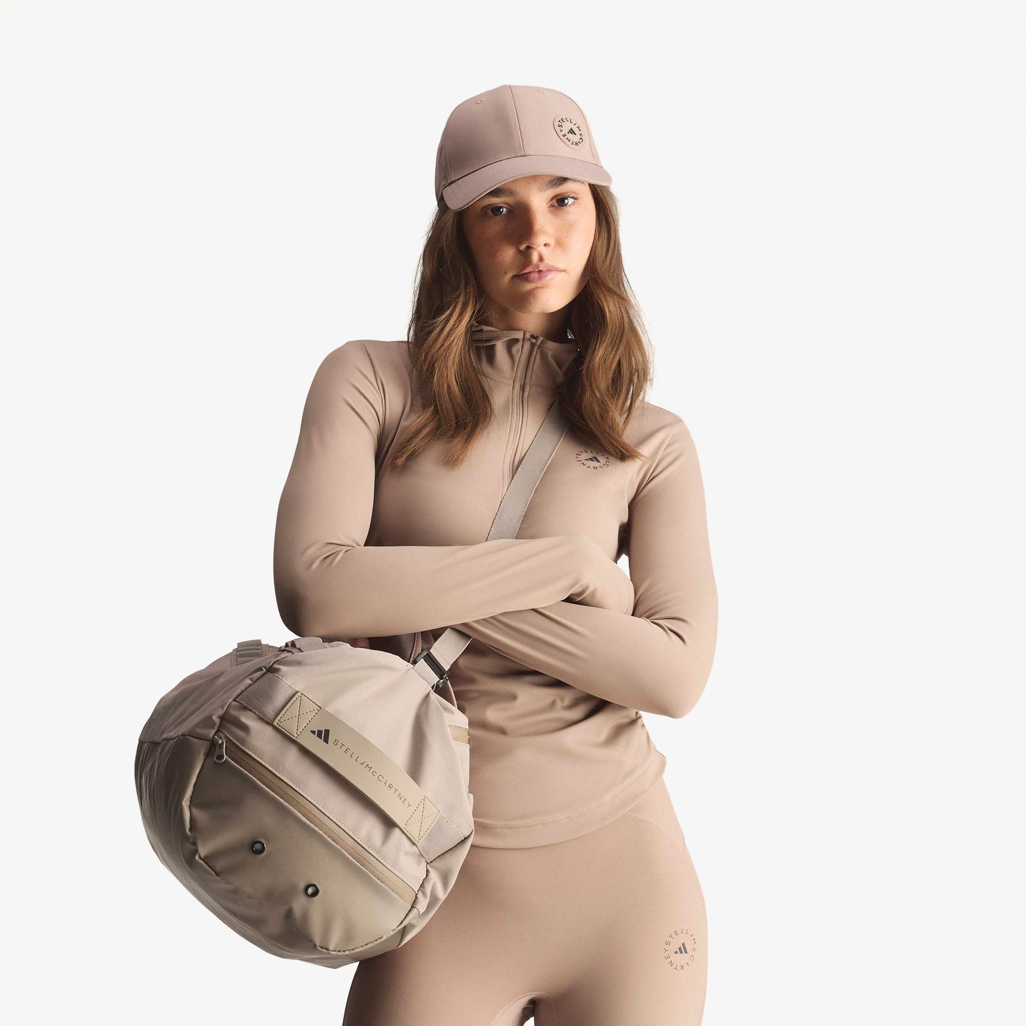 adidas By Stella Mccartney 24/7 Kadın Kahverengi Spor Çanta