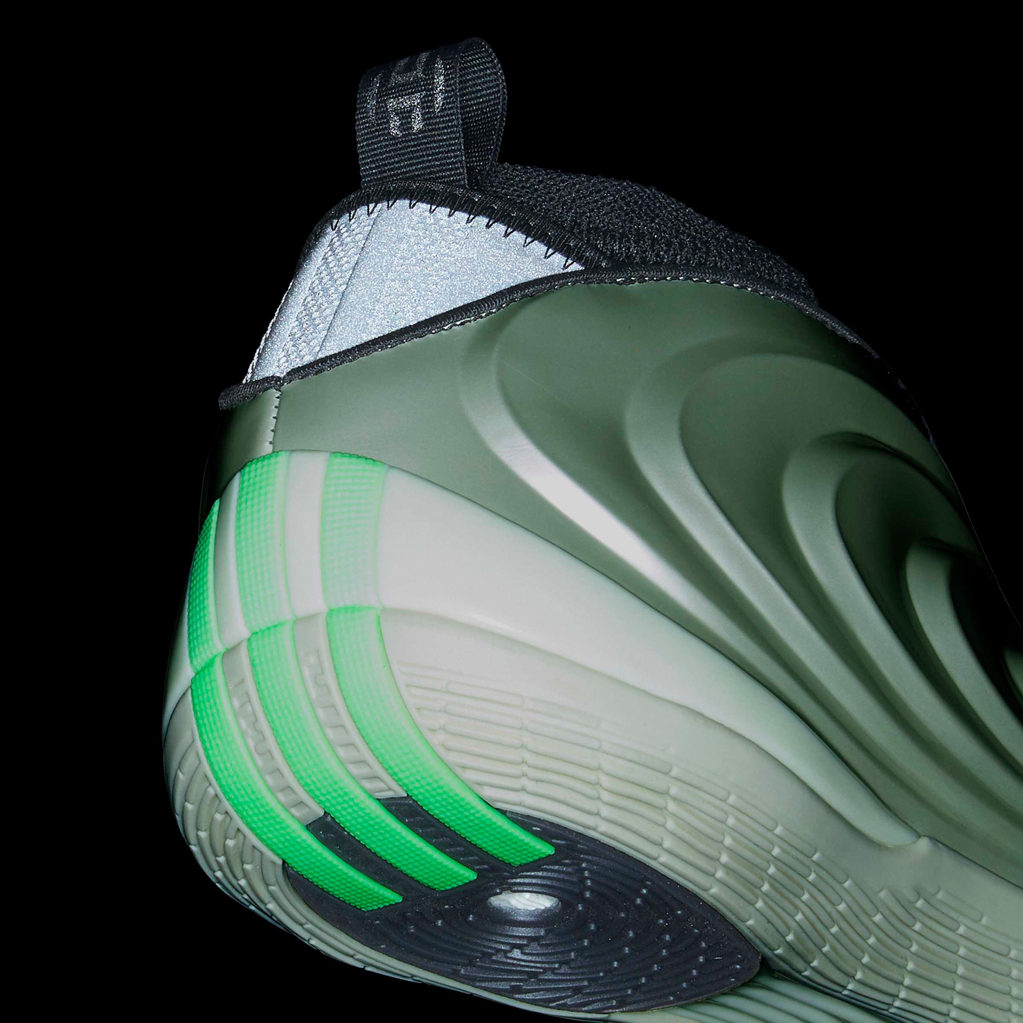 adidas Harden Volume 10 Erkek Bej Basketbol Ayakkabısı