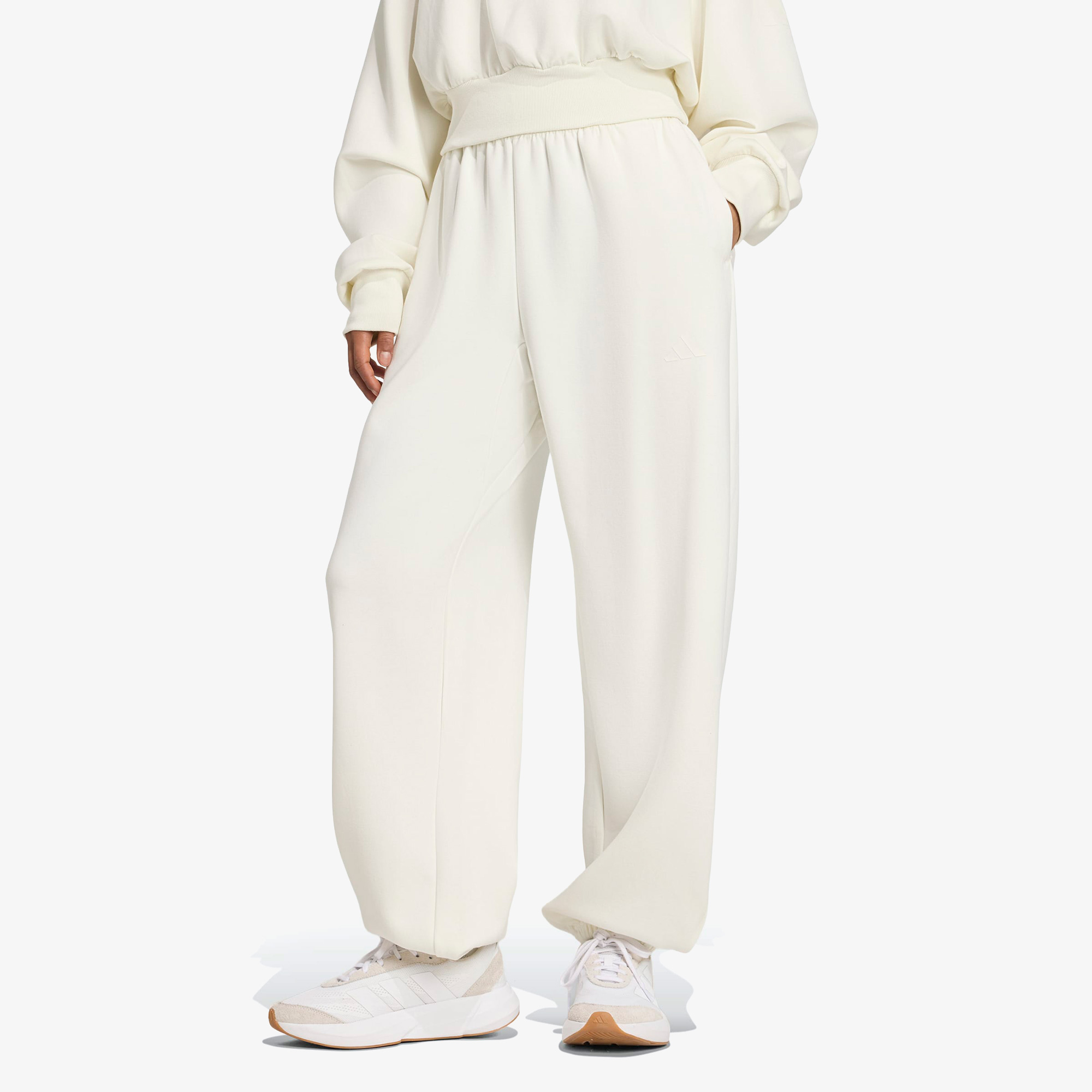  adidas Soft Lux Loose Kadın Beyaz Antrenman Eşofman Altı