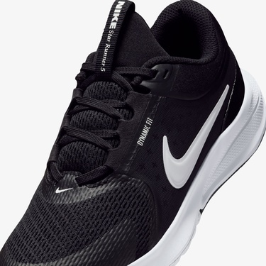  Nike Star Runner 5 Siyah Koşu Ayakkabısı