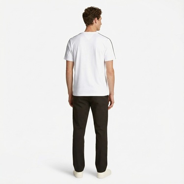  Tommy Hilfiger Global Stripe Tape Erkek Beyaz T-Shirt