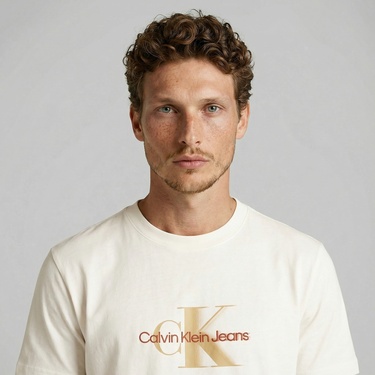  Calvin Klein Monologo Shift Erkek Beyaz T-Shirt