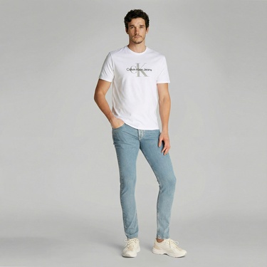  Calvin Klein Hero Monologo Erkek Beyaz T-Shirt