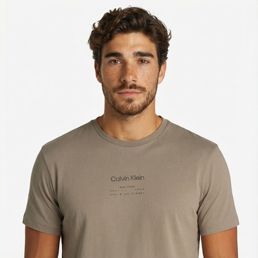  Calvin Klein Erkek Gri T-Shirt