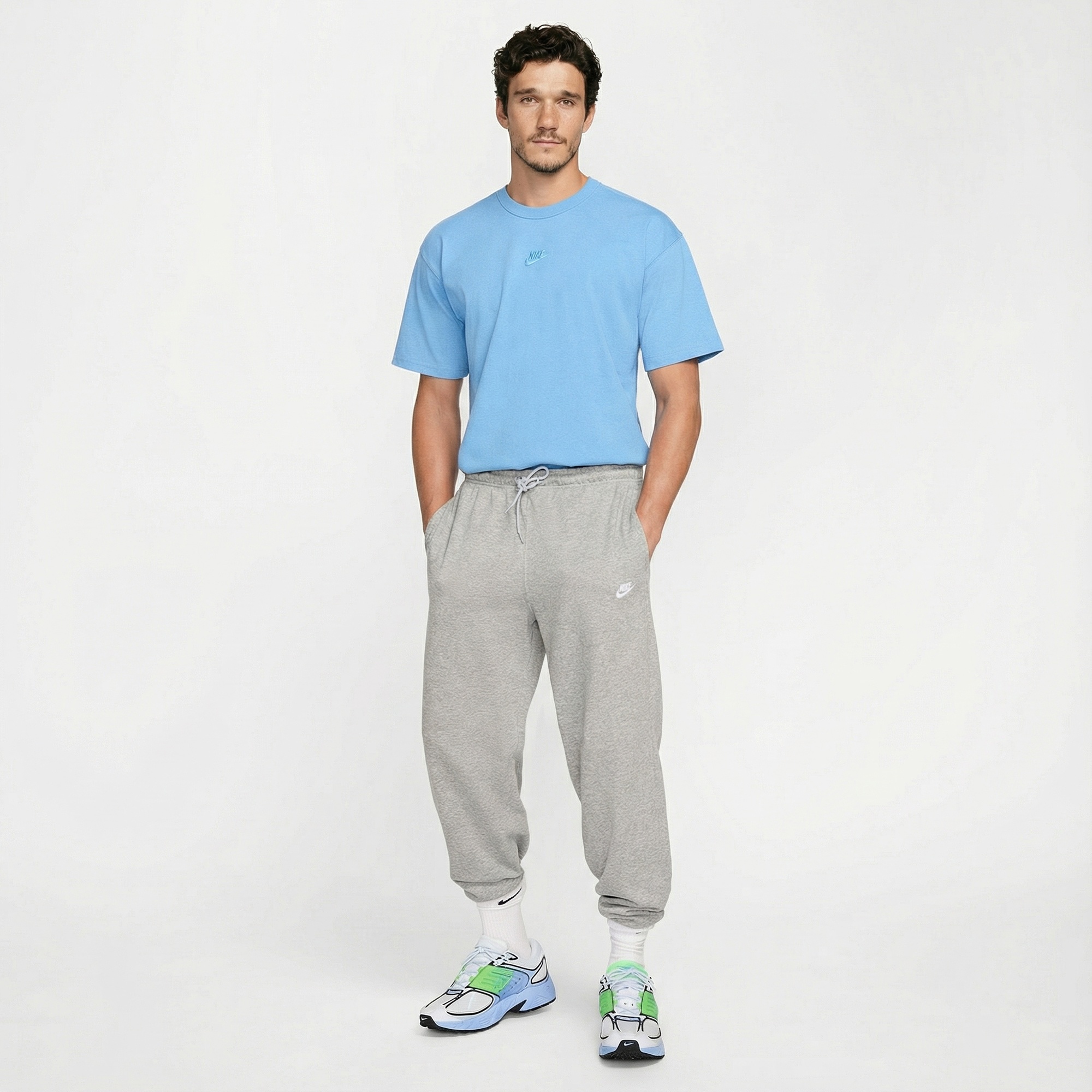 Nike Sportswear Premium Essentials Erkek Mavi T-Shirt