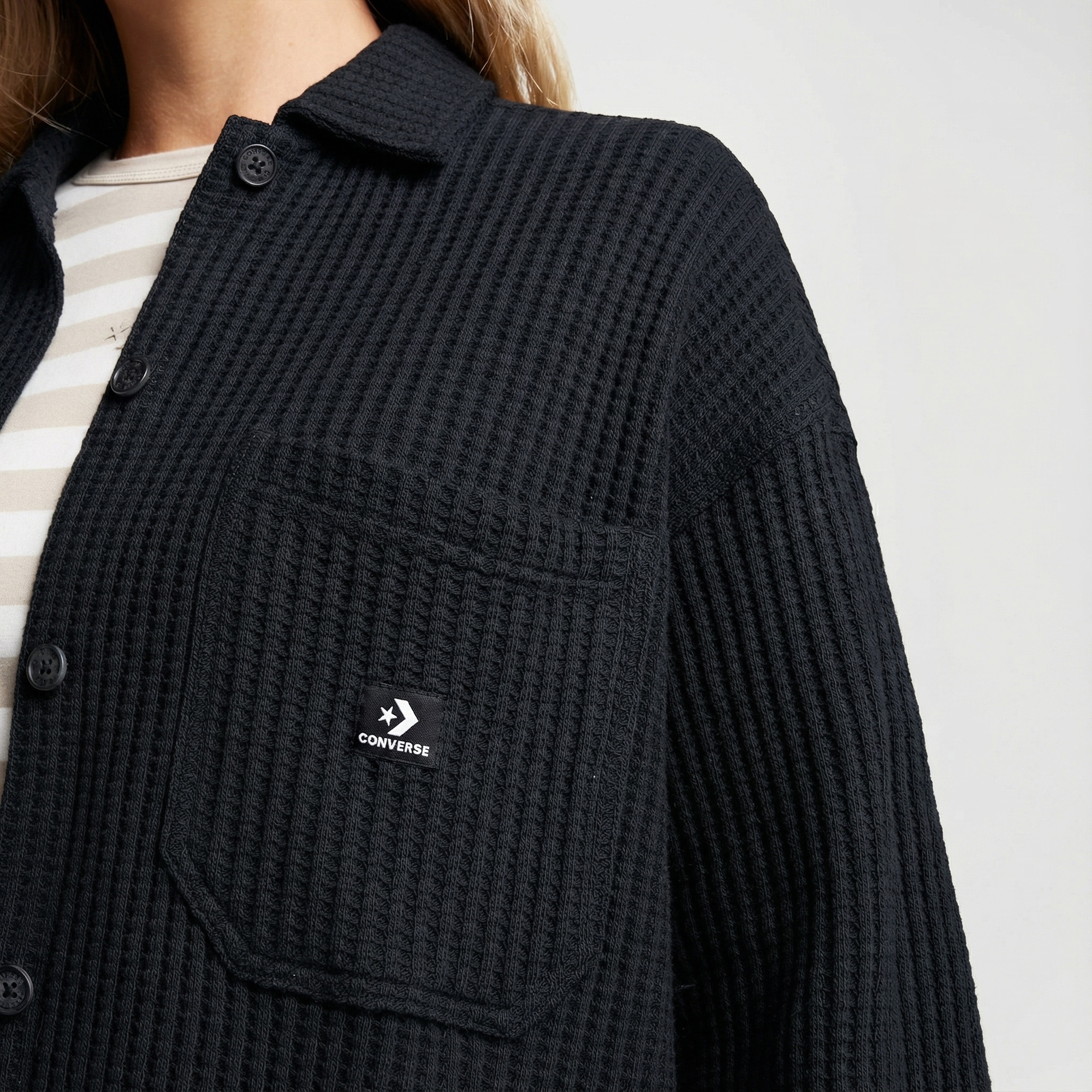 Converse Kadın Oversize Fit Siyah Gömlek