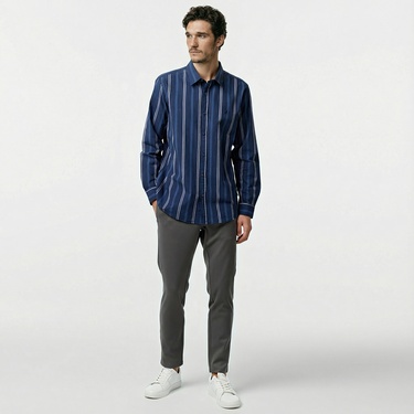  Nautica Erkek Lacivert Classic Fit Çizgili Gömlek