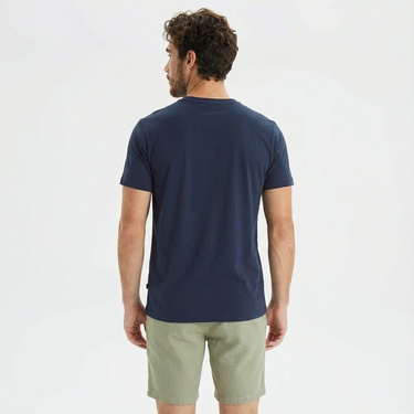  Nautica Erkek Lacivert Standart Fit T-Shirt