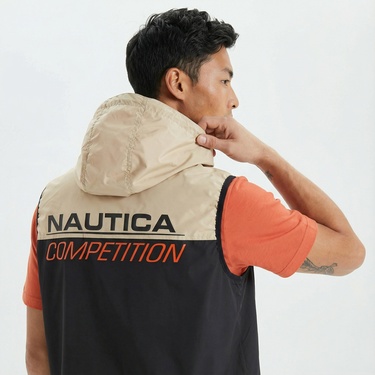  Nautica Erkek Siyah Baskılı Yelek