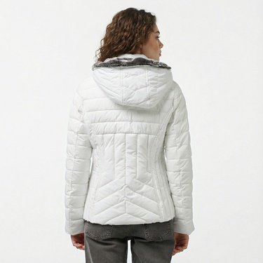  Nautica Kadın Beyaz Mont