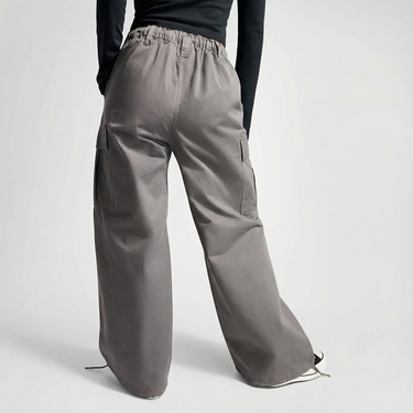  Converse Cargo Kadın Gri Pantolon