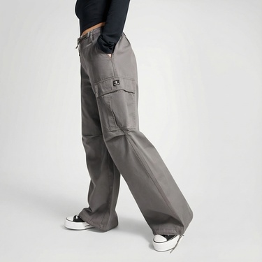  Converse Cargo Kadın Gri Pantolon