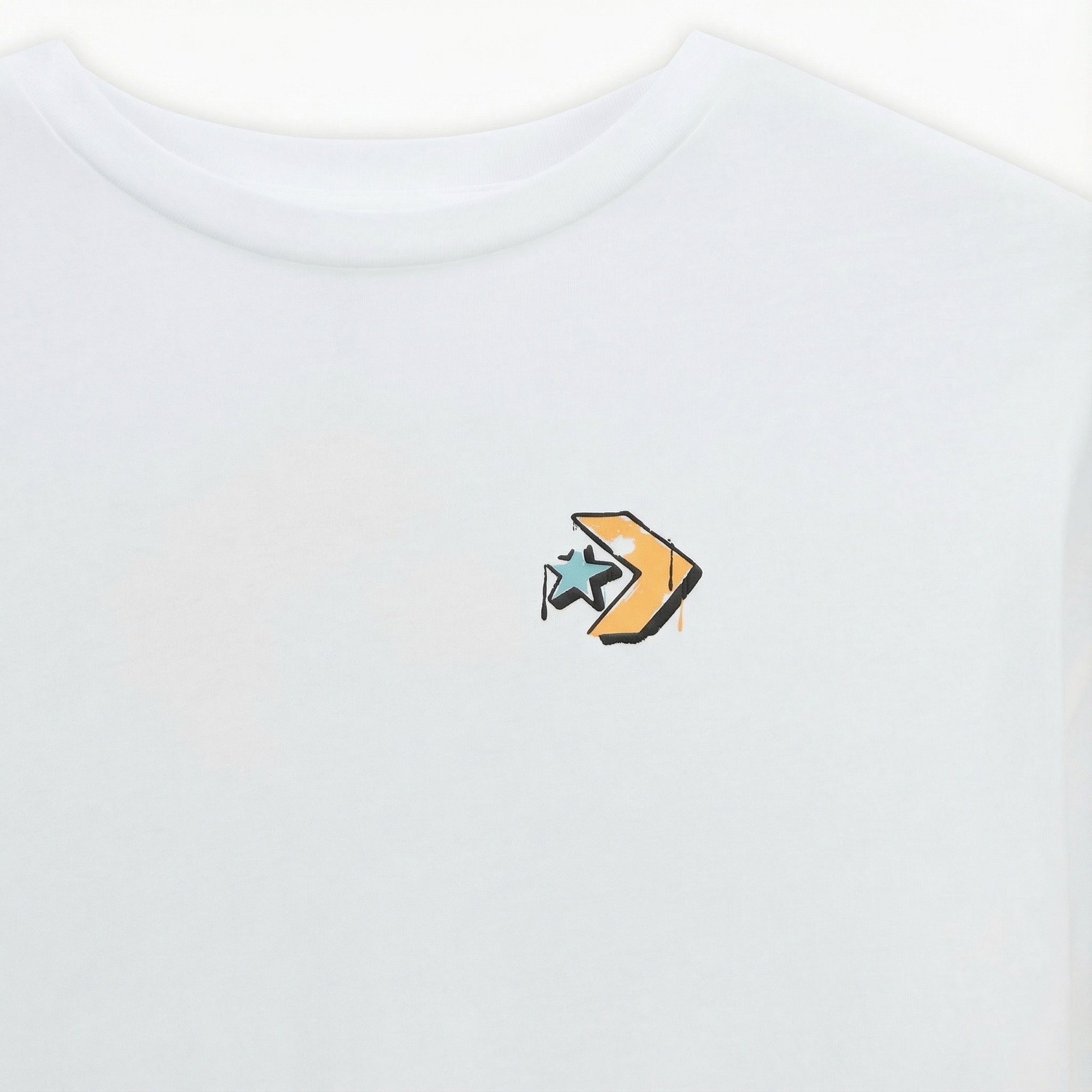 Converse Kadın Oversized Fit Grafik Baskılı Beyaz T-Shirt